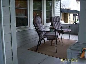 3rd image of 34 Tillotson Pl