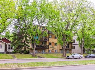 710 8th St E, Saskatoon, SK S7H0R3