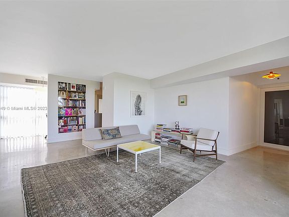 3rd image of 5701 Biscayne Blvd APT 601
