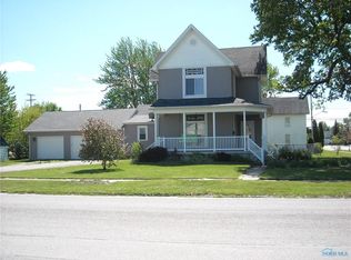 142 N Keyser St, Deshler, OH 43516