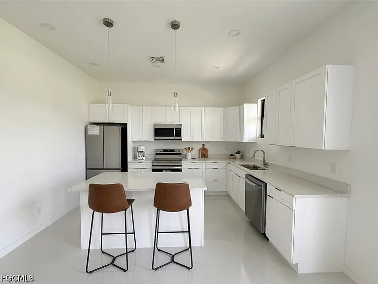 4229 NW 32nd St — Photo 14