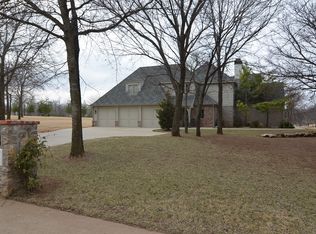 19810 E Woodhaven Rd, Owasso, OK 74055