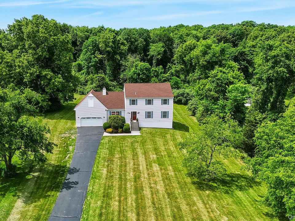 1st image of 41 Saddle Ridge Drive