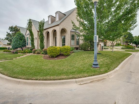 2nd image of 6521 Jacob Ct