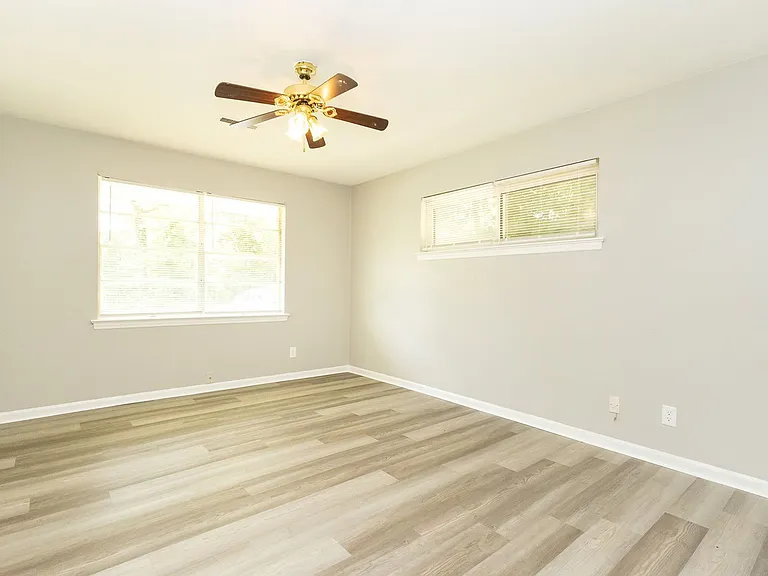 7606 Noah Reid Rd #A — Photo 10