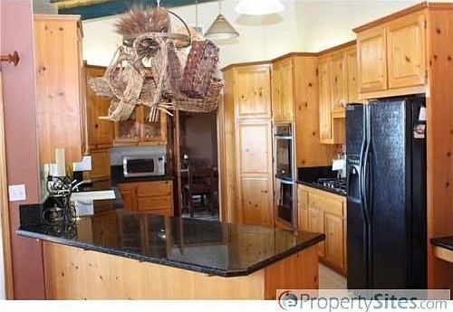 3rd image of 31002 Oak Glen Ln