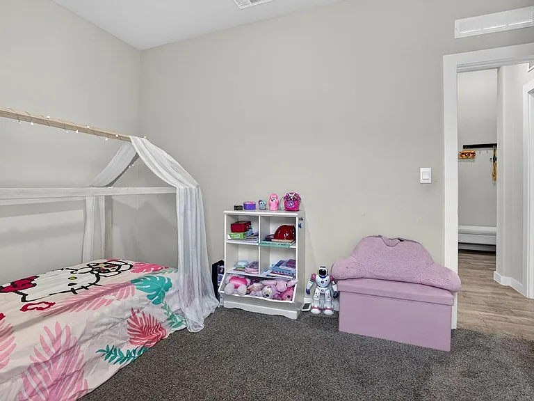 2209 Beaufort Dr — Photo 32