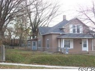 1012 17th St, Sioux City, IA 51105