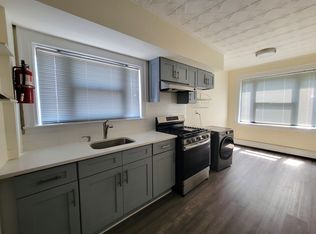 432 Broad Ave #2R, Ridgefield, NJ 07657