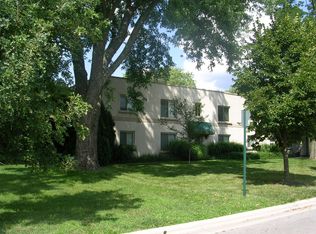 2086 Ridgeview Rd APT B, Columbus, OH 43221