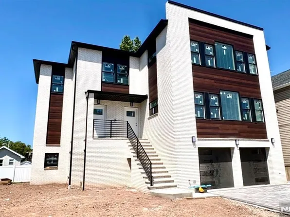 43 John Street, Kearny, NJ 07032