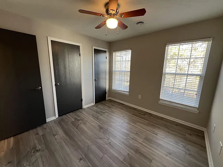 9387 Horse Castle Ct #810 — Photo 13