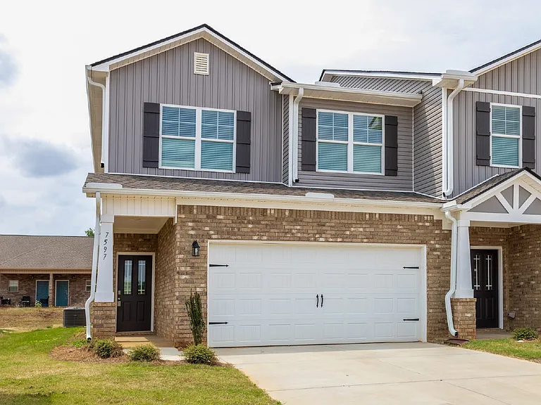 7597 Discovery Point Dr — Photo 4