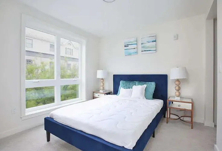 3 bed, 1.5 bath, 1528 sqft, $2,200 — Photo 2