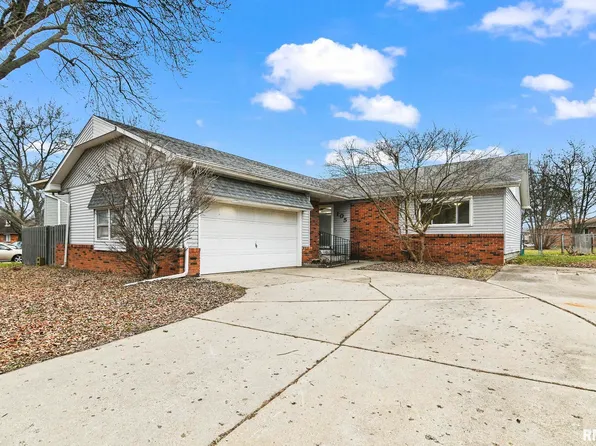 105 Mesa Rd, Springfield, IL 62702