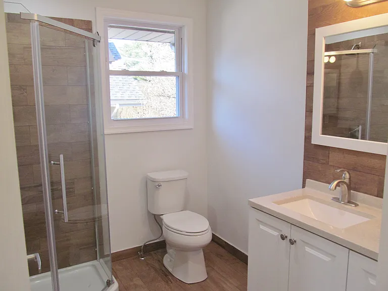 281 S Washington Ave #2 — Photo 7