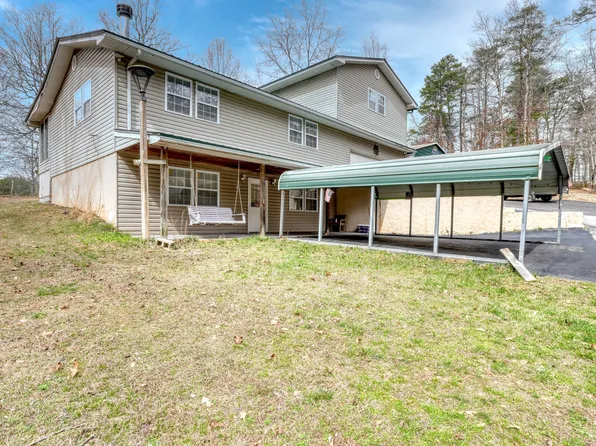 8851 Sharons Way, Young Harris, GA 30582