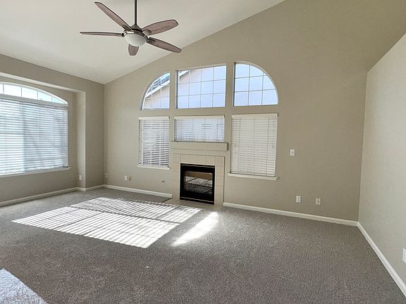 2nd image of 2410 E Fox Glen Ave