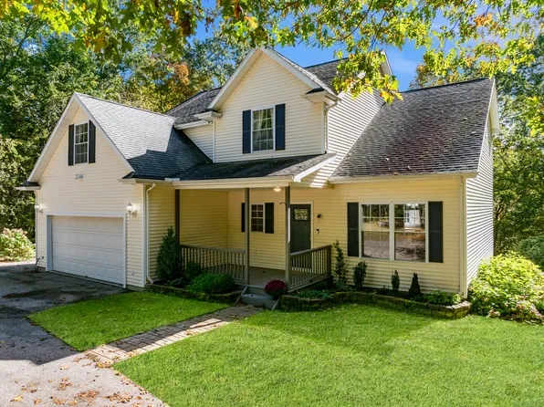 31 Old Voluntown Road, Griswold, CT 06351