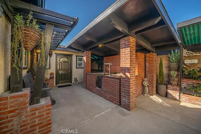 1317 E Dena Way — Photo 9