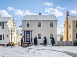 7637 W Hadley St, Milwaukee, WI