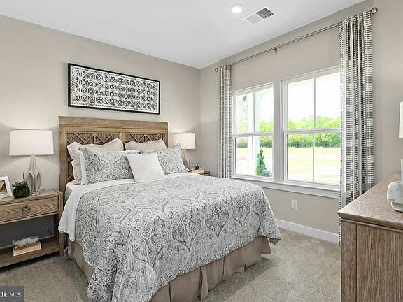 3rd image of 31208 Barefoot Cir
