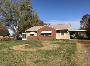 193 Oaklawn Rd, Winston Salem, NC 27107