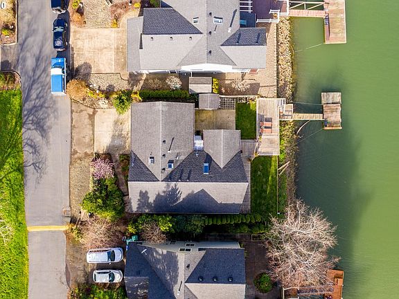 4th image of 9290 Trout Pl