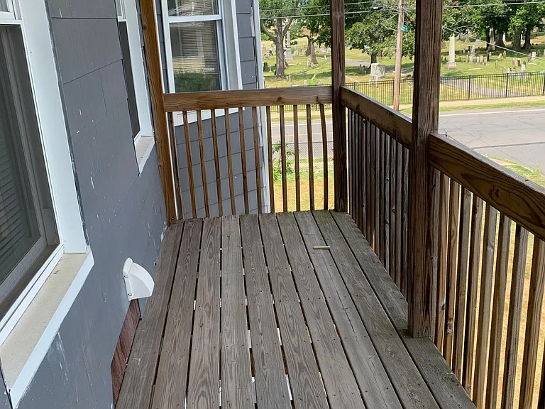 133 Smalley St #2 — Photo 16