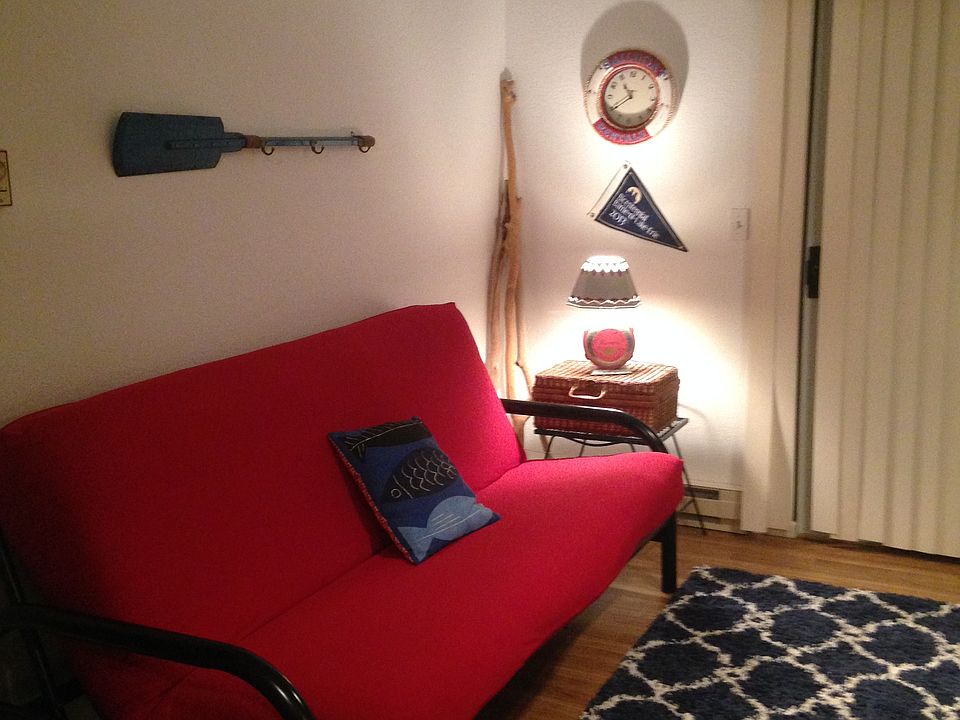 Living room with queen futon,TV.