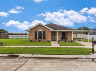 3305 Gallo Dr, Chalmette, LA 70043