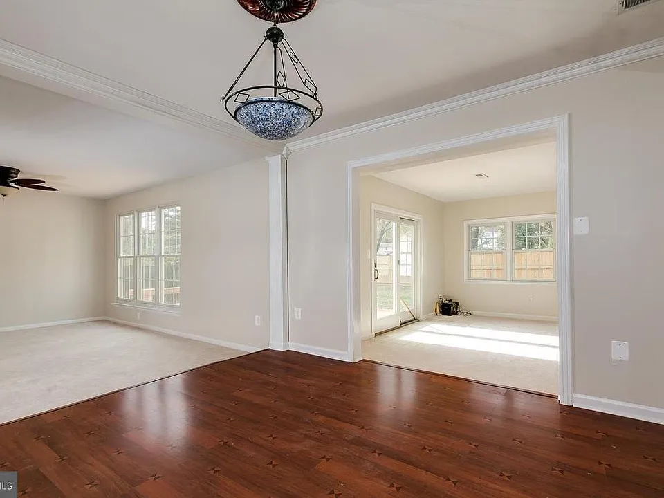 12856 Fantasia Dr