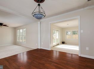12856 Fantasia Dr, Herndon, VA 20170