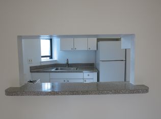 490 E 74th St APT 4B, New York, NY 10021