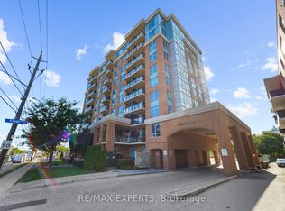 2772 Keele St #105, Toronto, ON M3M 0A3