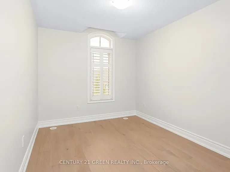 2427 Greenwich Dr — Photo 30