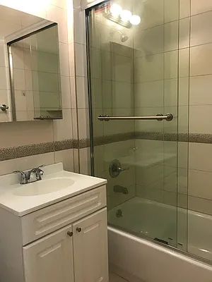 Rented by Oxford Property Group | media 15