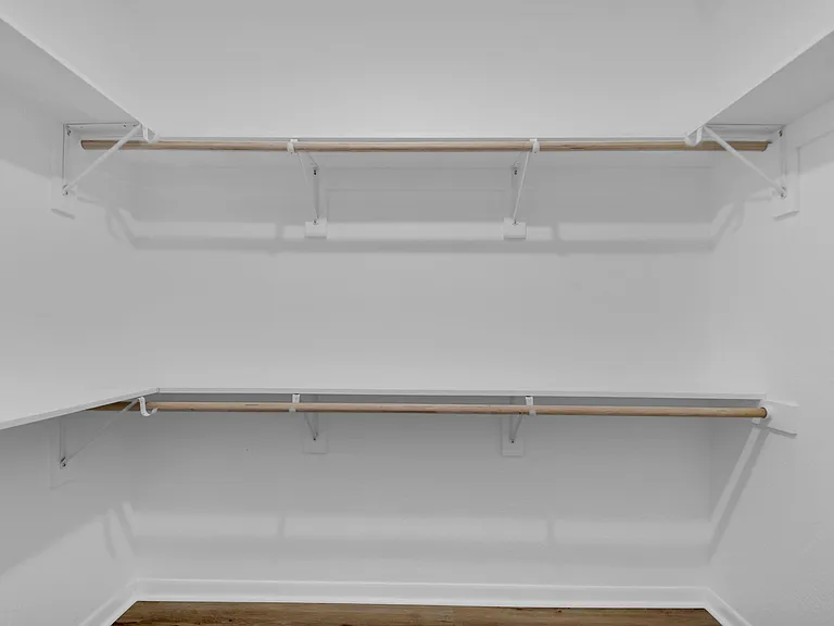 1004 E Fannin St #1006 — Photo 3