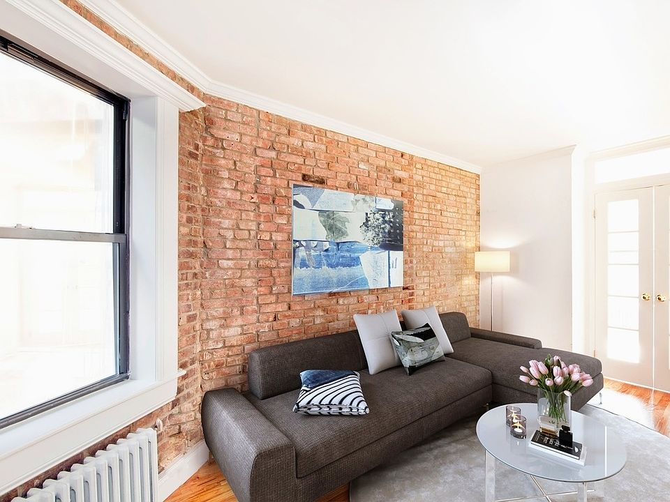 1st image of 13 Essex St APT 7