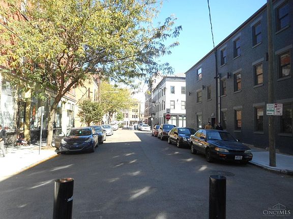 3rd image of 26 W 15th St #5F