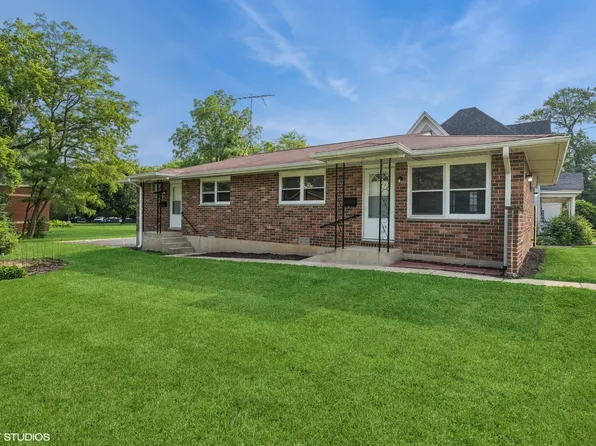 317 Park Ave, Antioch, IL 60002