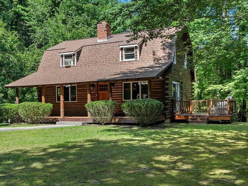 1st image of 318 Circuit St