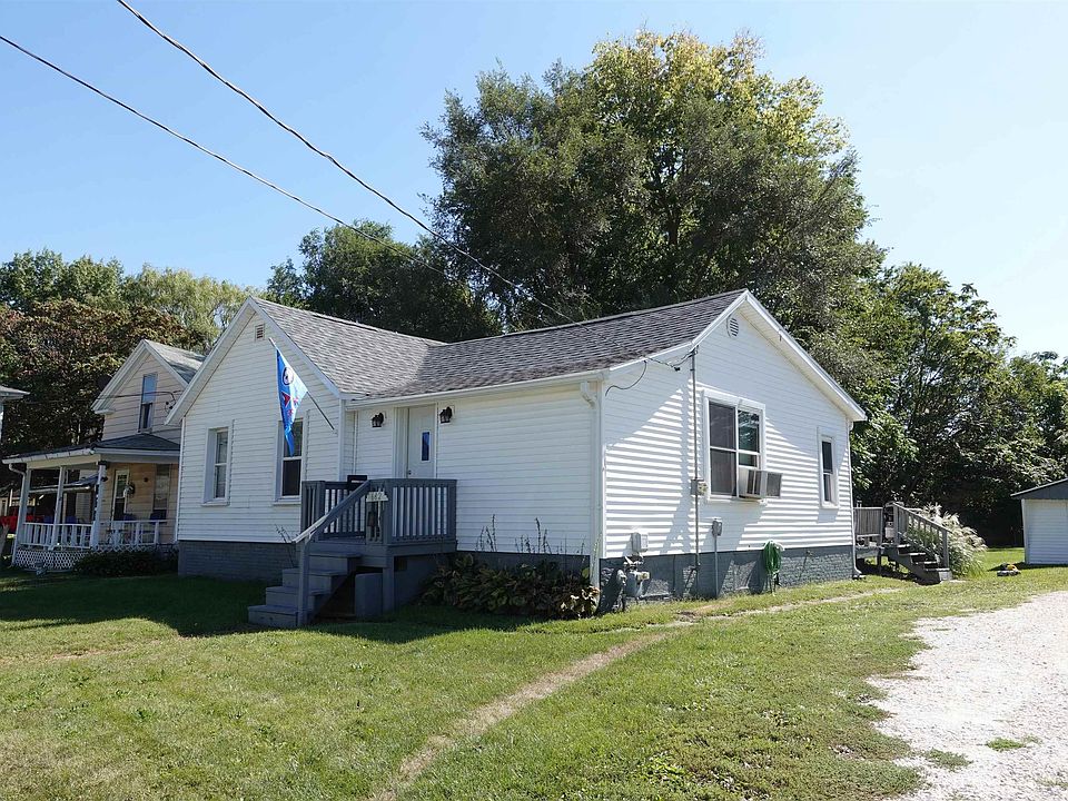 1st image of 642 E South St