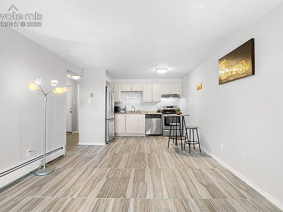 5th image of 1306 S Parker Rd APT 162