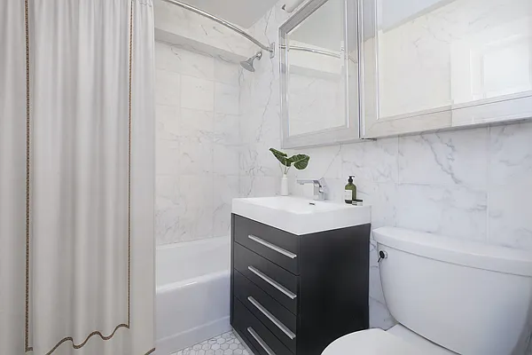 Rented by Abode Residential LLC | media 20