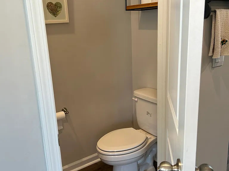3647 Roseblossom Dr — Photo 14