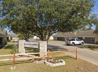 201 Springfield Rd #1495, San Diego, TX 78384