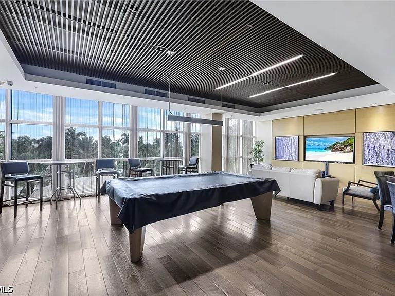 3000 Oasis Grand Blvd #801 — Photo 44