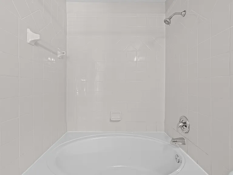 246 Castlekeeper Pl — Photo 21