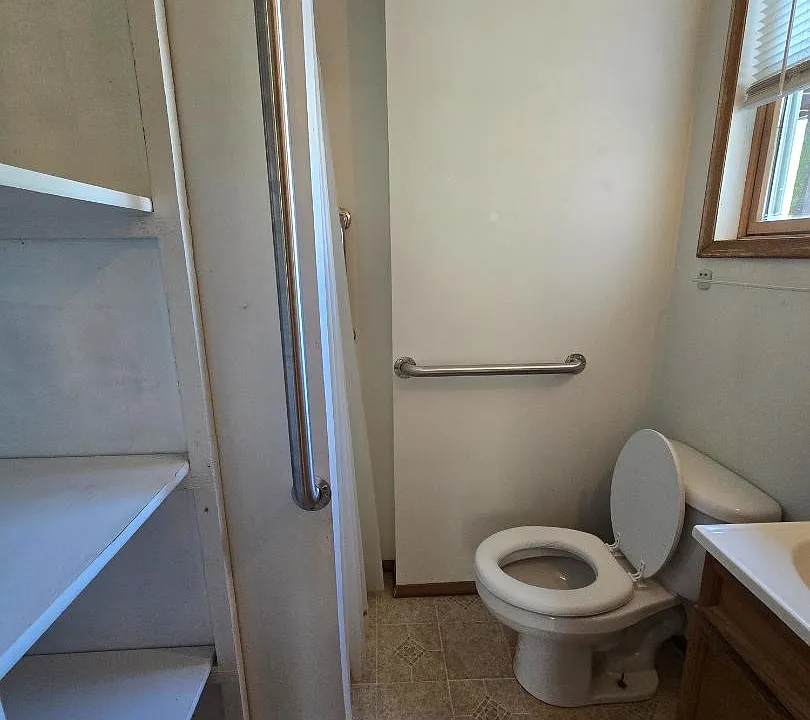 Unit Photo